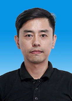 多多策略 “中国好人榜”候选人张振华: 危急时刻纵身一跃 勇救落水女子